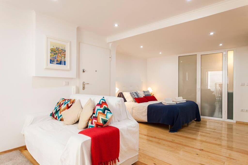 Charming Studio in Mouraria Lisbona Esterno foto