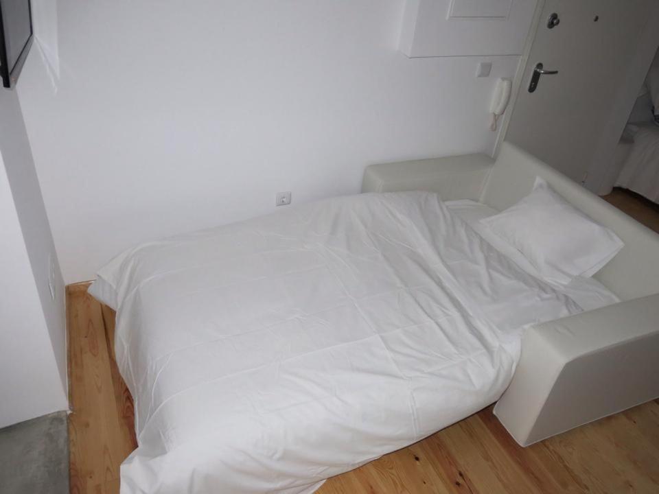 Charming Studio in Mouraria Lisbona Esterno foto